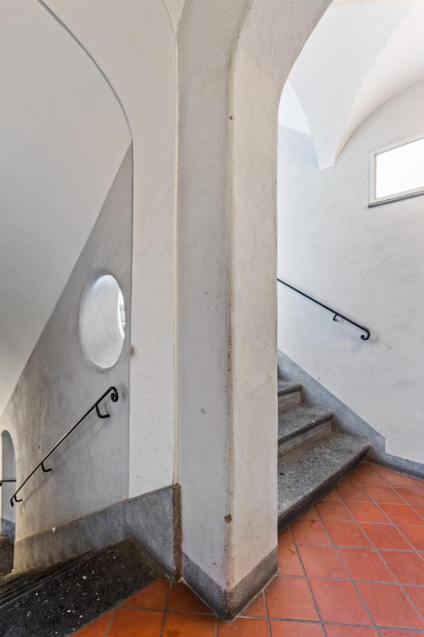 R.C. Cappellari Charming Campo De Fiori Apartment Рим Екстериор снимка