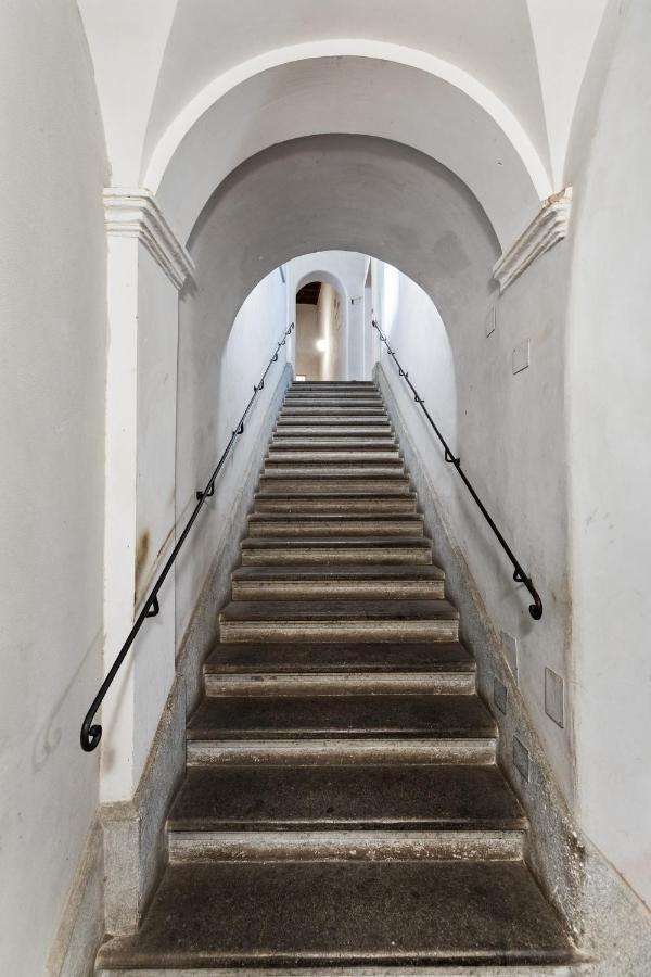 R.C. Cappellari Charming Campo De Fiori Apartment Рим Екстериор снимка