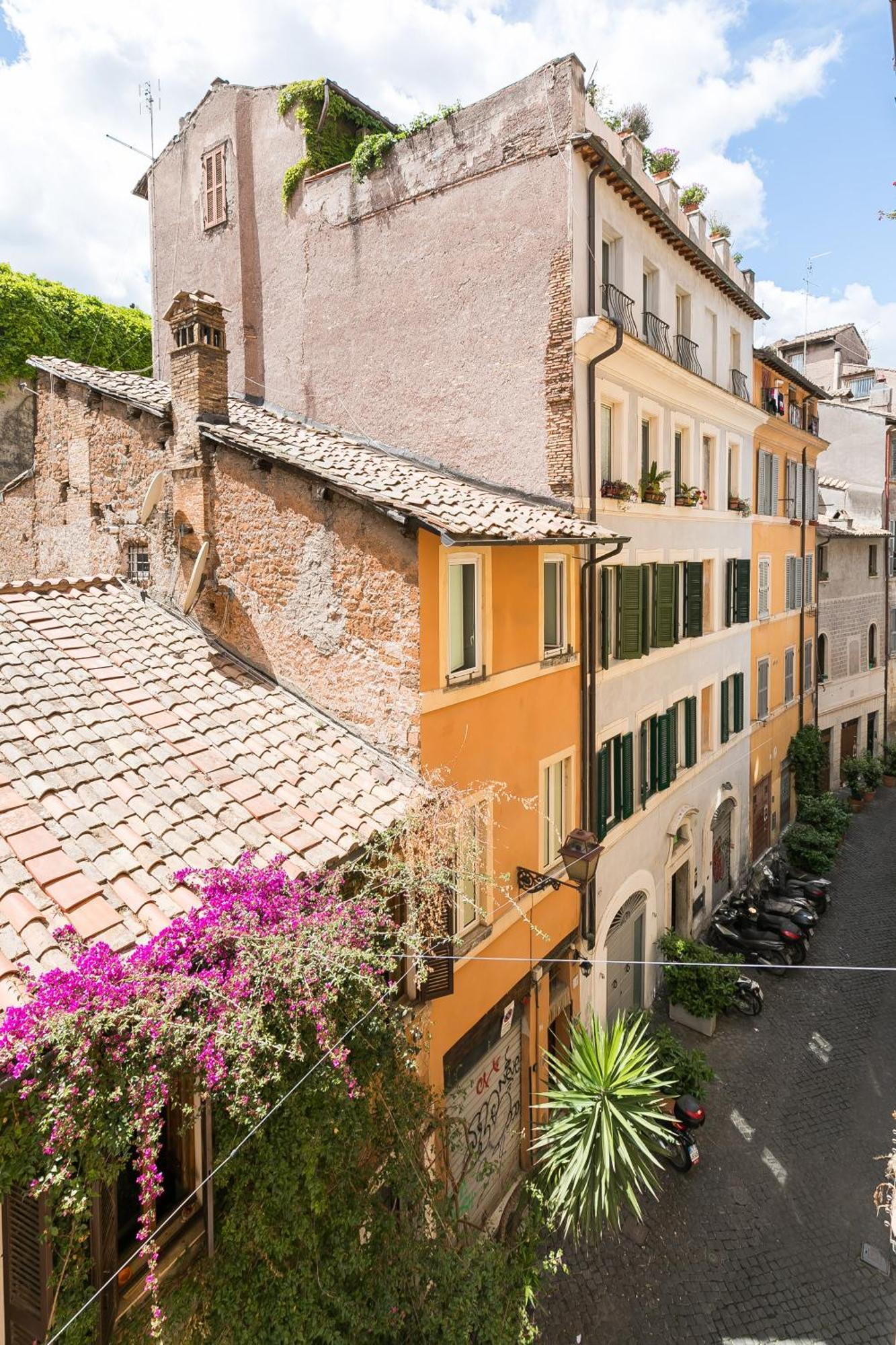R.C. Cappellari Charming Campo De Fiori Apartment Рим Екстериор снимка
