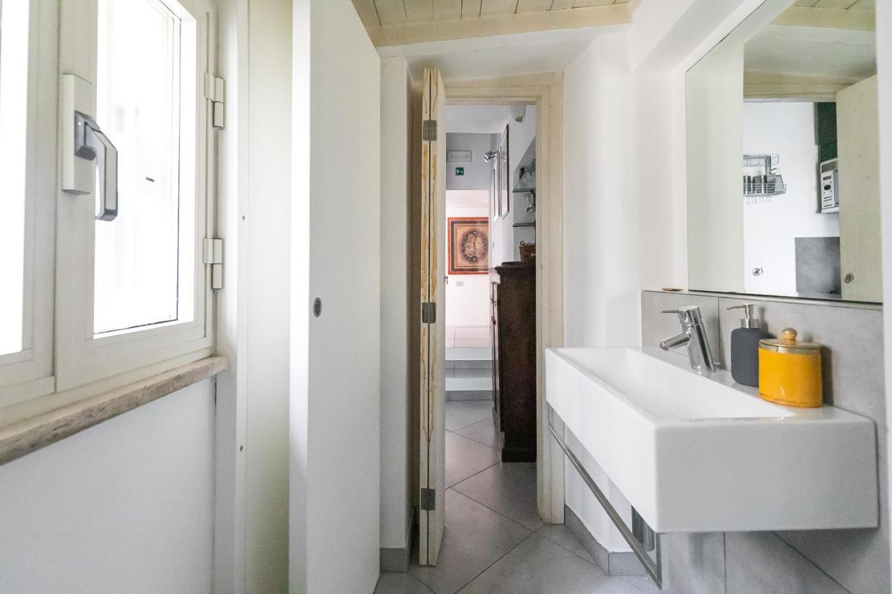 R.C. Cappellari Charming Campo De Fiori Apartment Рим Екстериор снимка