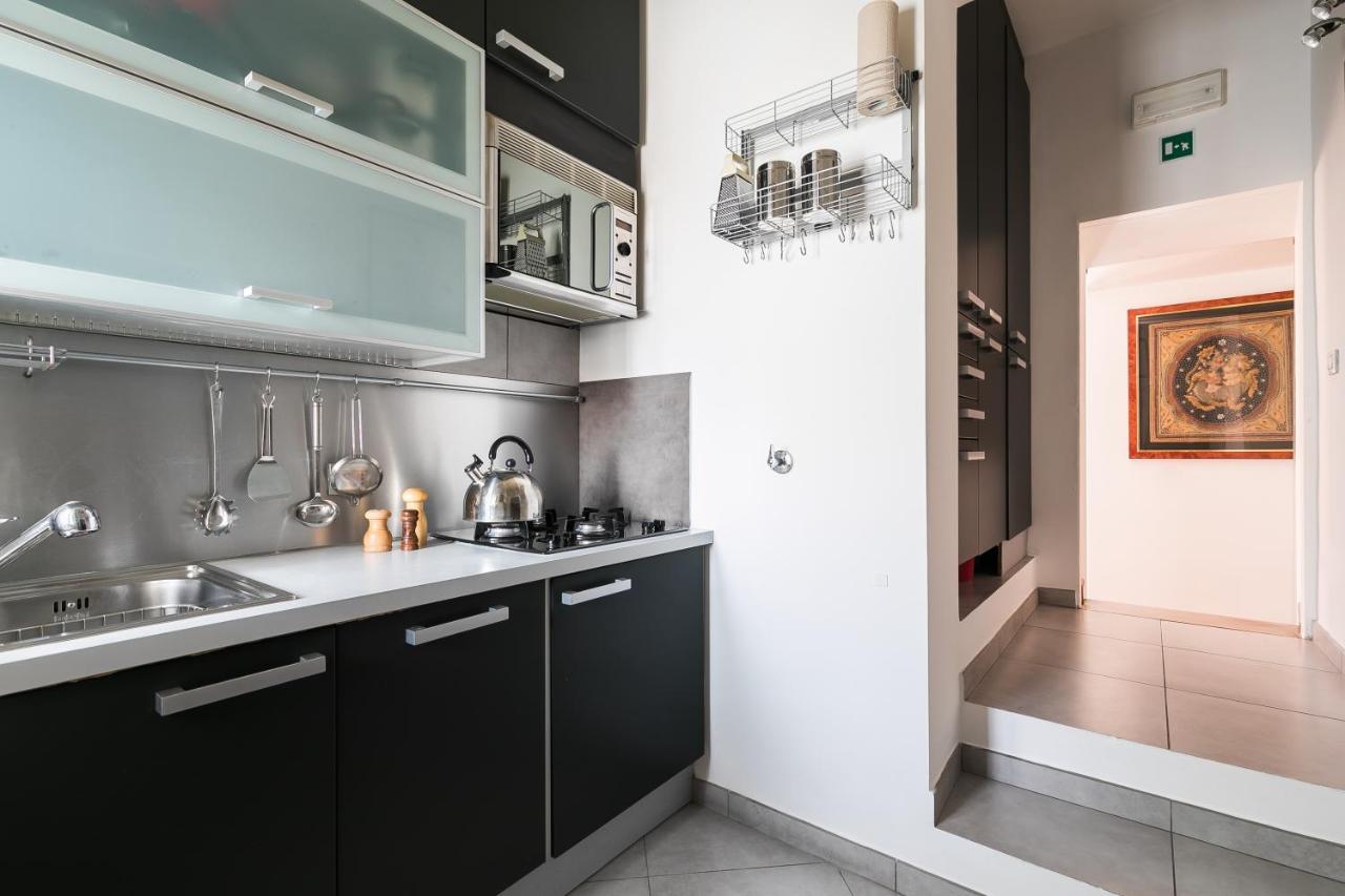 R.C. Cappellari Charming Campo De Fiori Apartment Рим Екстериор снимка