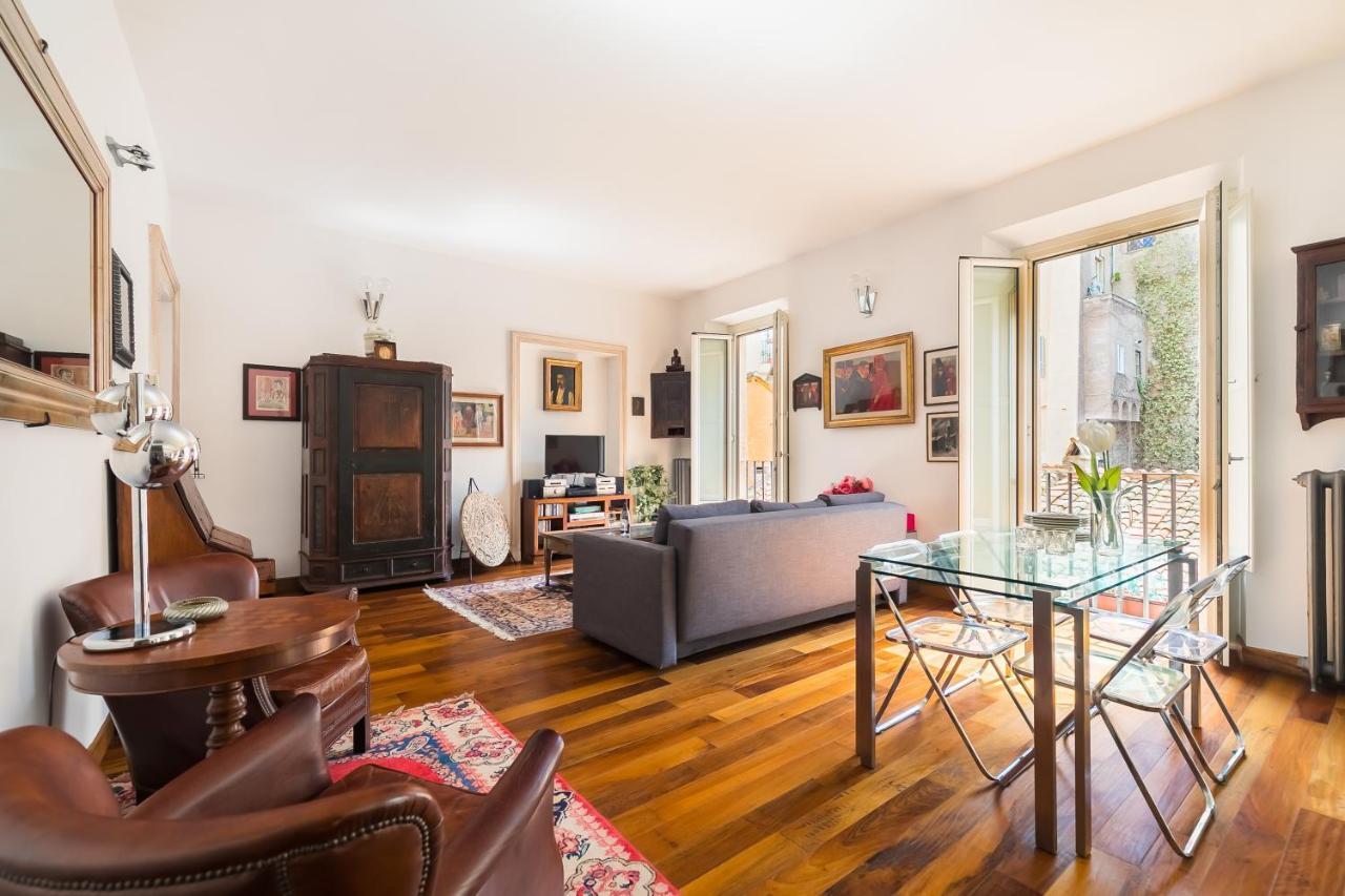 R.C. Cappellari Charming Campo De Fiori Apartment Рим Екстериор снимка