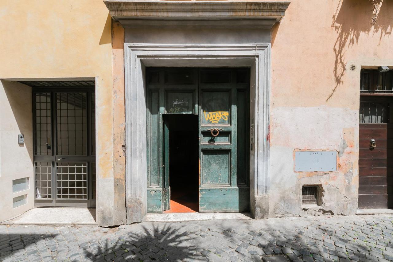 R.C. Cappellari Charming Campo De Fiori Apartment Рим Екстериор снимка